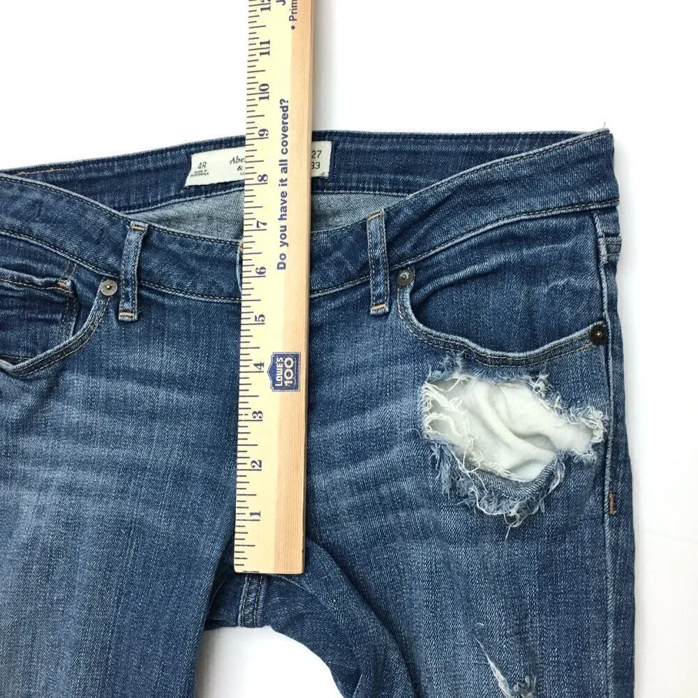 Abercrombie & Fitch Women's Jeans Skinny Low Rise Distressed size 4 length 32
